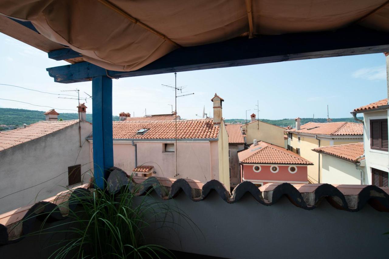 Modra Luna- With Terrace Apartment