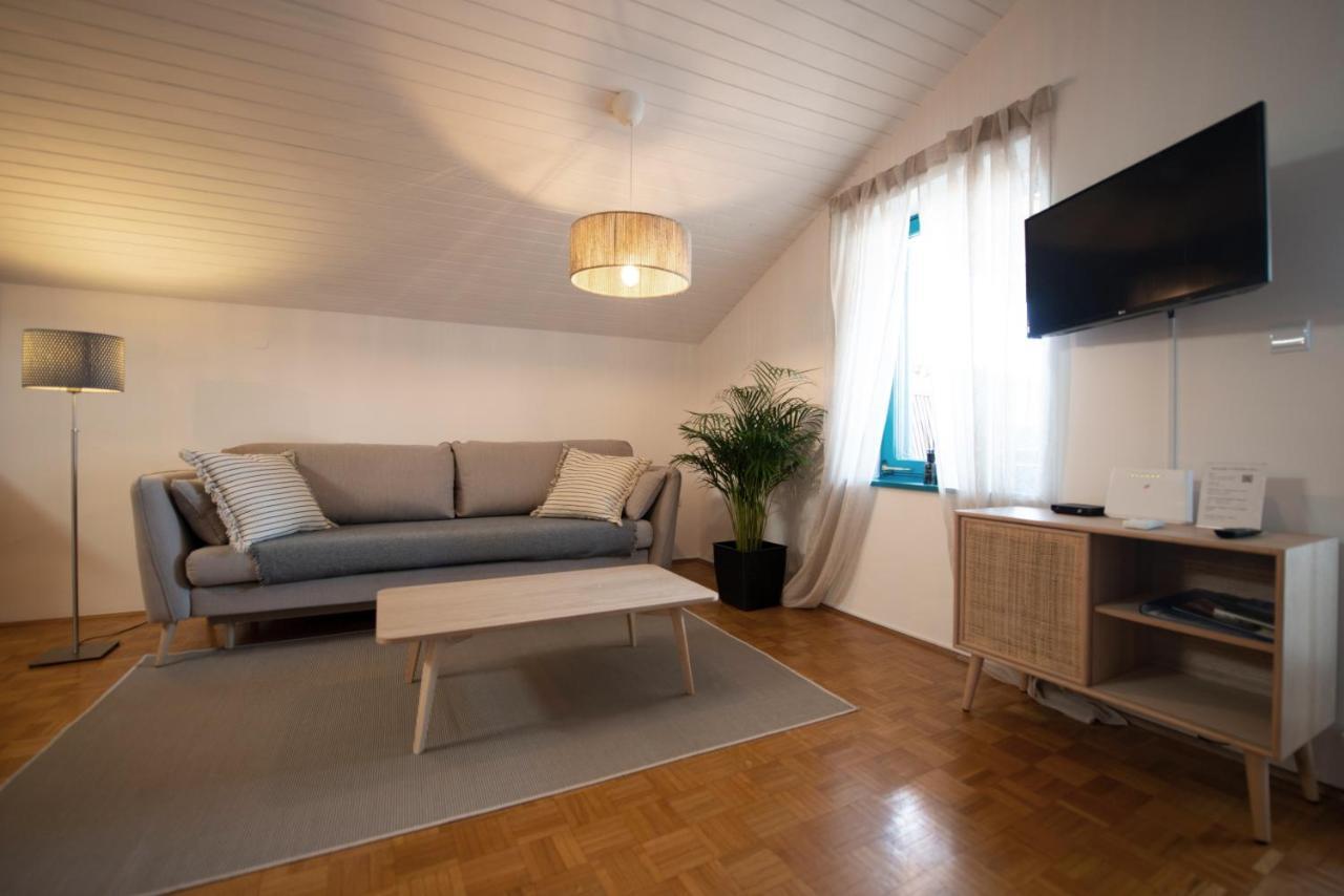 Apartment Modra Luna- With Terrace *
